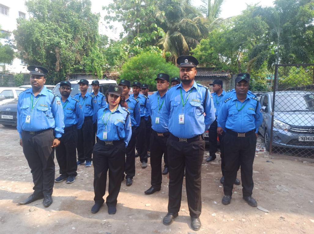 Reliable security guards providing protection services in Kolkata
